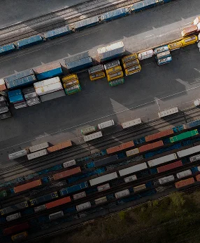 
                                                        Quản lý kho hàng chuyên nghiệp với hệ thống theo dõi real-time.
                                                    